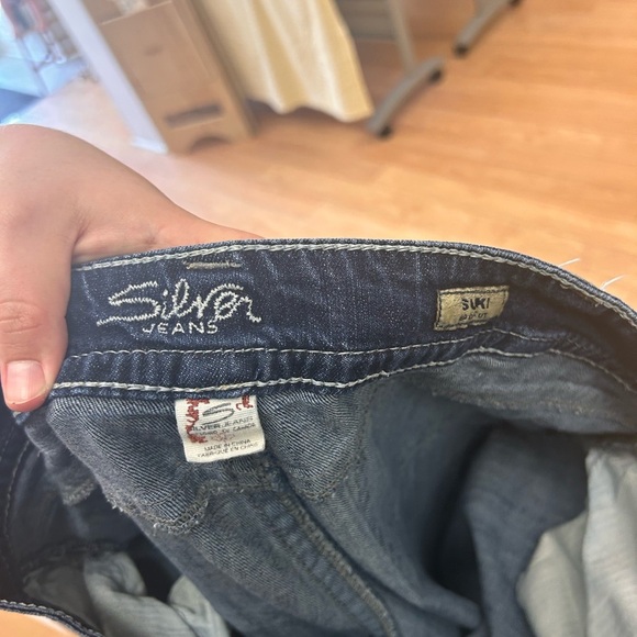 Silver Jeans 22 Dark Wash Bootcut Jeans - Picture 2 of 16